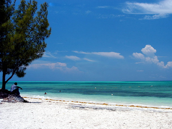 Bahamas C6ANM