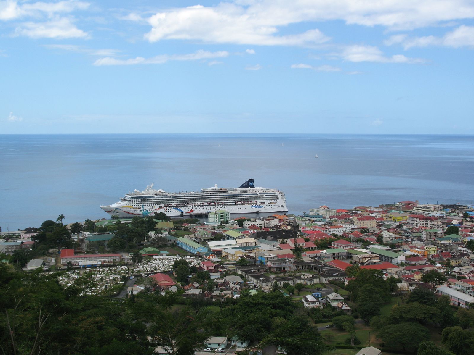 Dominica Island J79VC J79PB