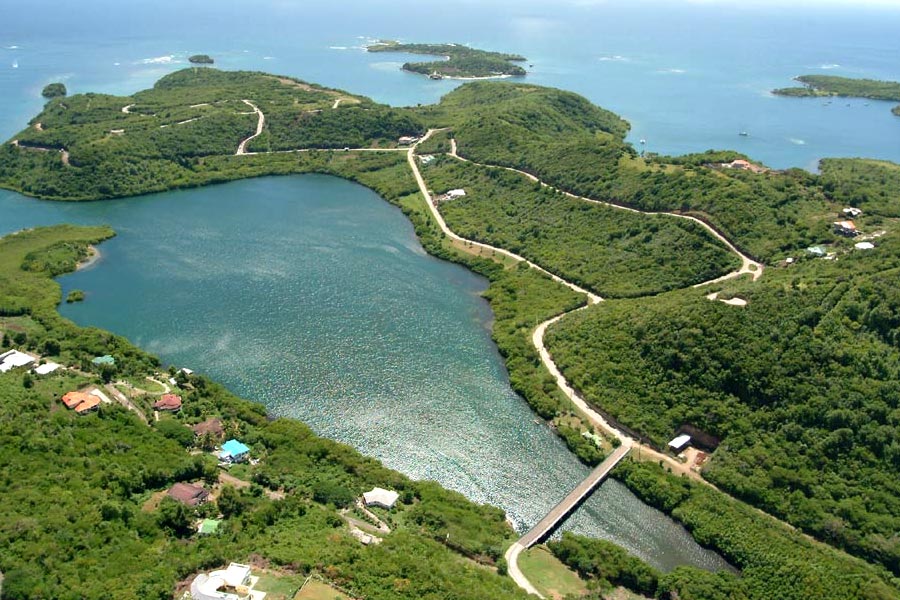 Grenada Island J3/AA8LL