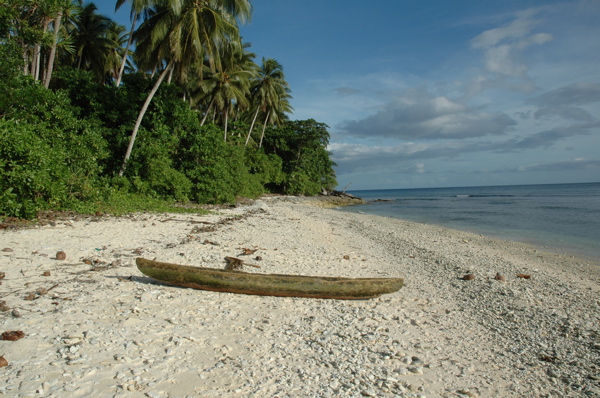 Остров Гуадалканал Соломоновы острова H44/SQ9KWW 