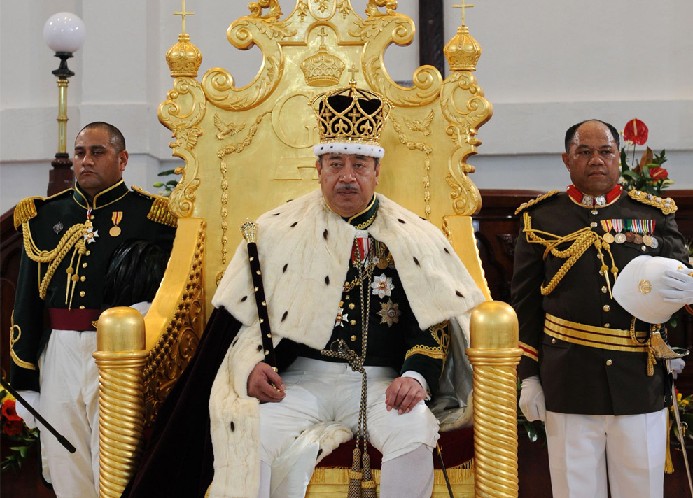 King%20of%20Tonga%20Island%20DX%20News.jpg