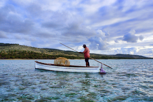 Rodrigues Island 3B9/IZ4AKS