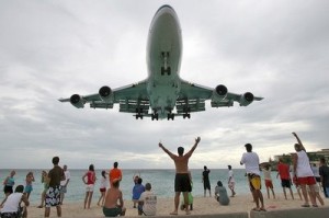 Sint Maarten Island PJ7/AH6HY DX News